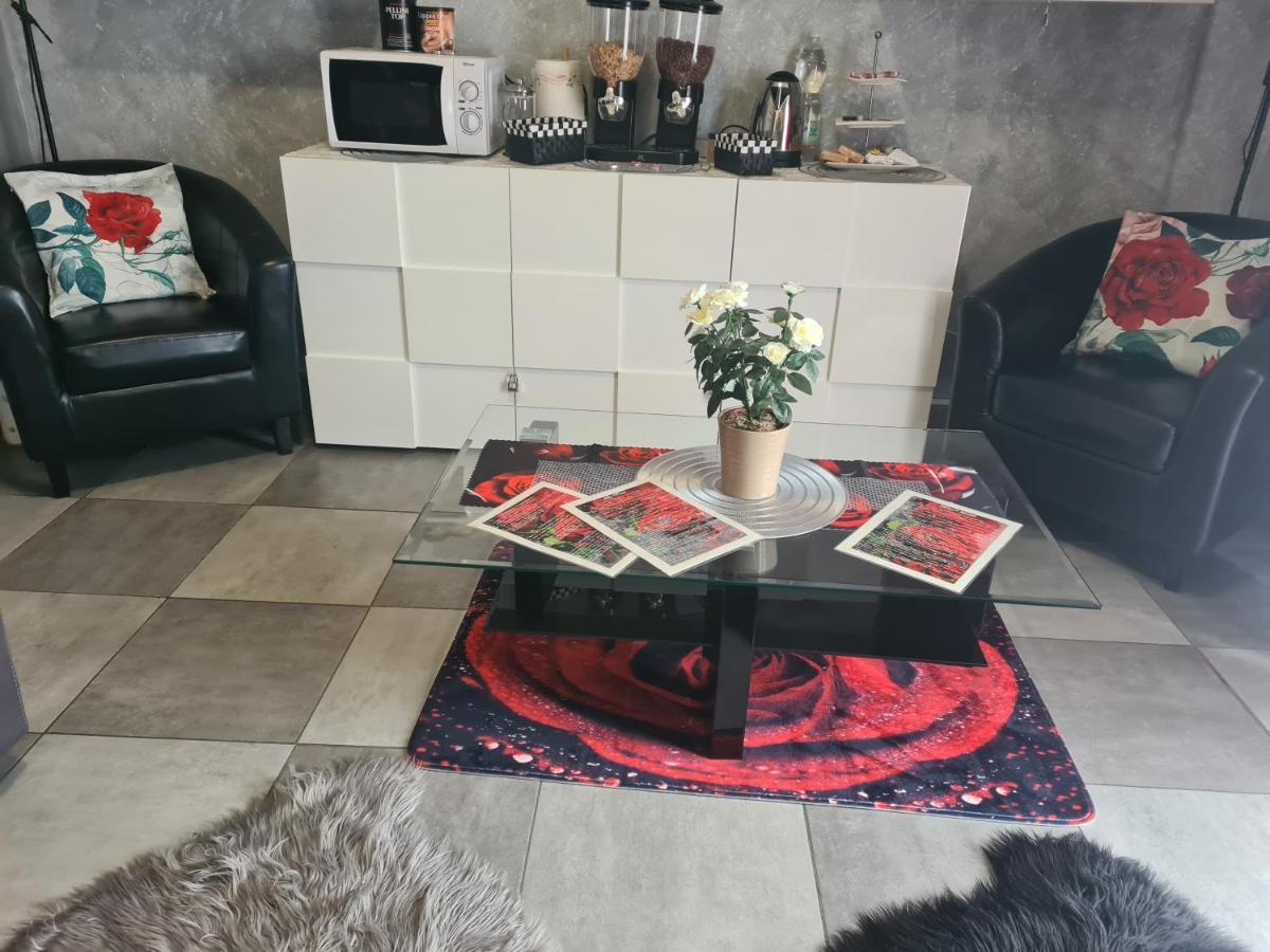 Apartmán Petalo Rosso Pegognaga Exteriér fotografie